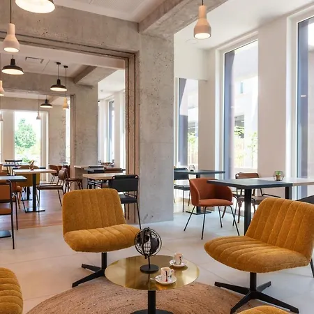 The Originals Le Monde Paris Confluence Aparthotel Ivry-sur-Seine