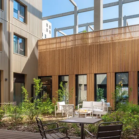 Adagio Access Paris Confluence Appart hôtel 3*