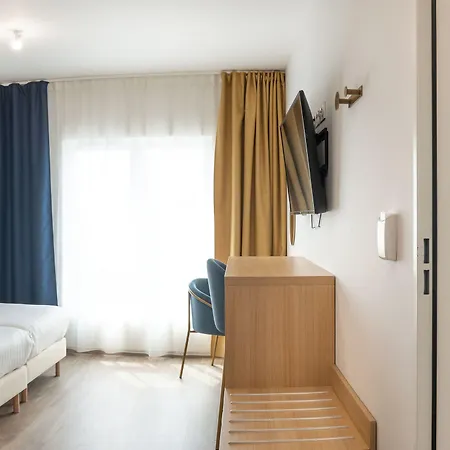 Appart hôtel Adagio Access Paris Confluence 3*