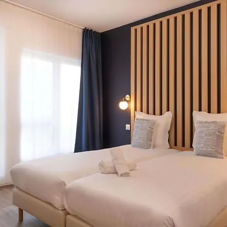 Aparthotel Adagio Access Paris Confluence 3*