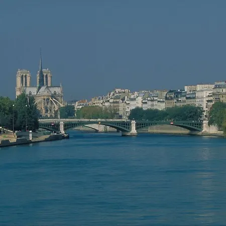Adagio Access Paris Confluence