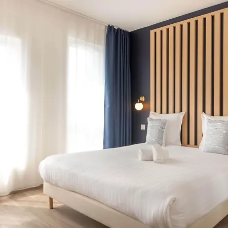 Appart hôtel Adagio Access Paris Confluence 3*